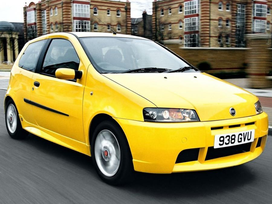  Fiat Punto HGT Abarth 2001 года  (UK) (фото 3 из 6)